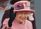 Sosem látott fotók kerültek elő Erzsébet királynőről, most bárki megnézheti őket