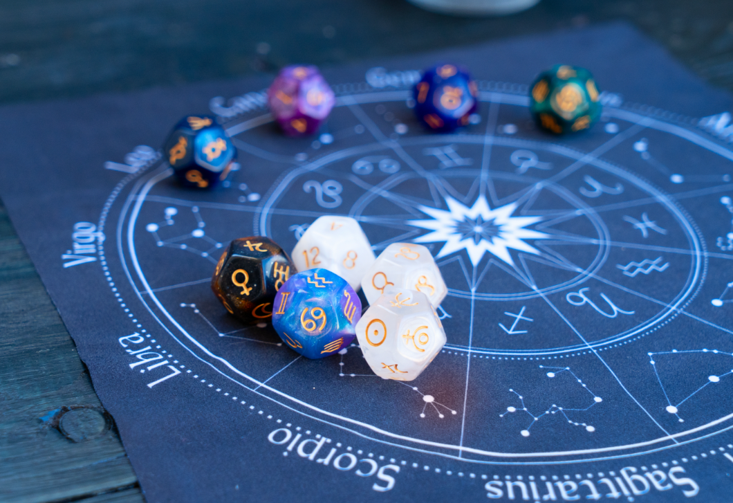 A születési hónapod rejtett titka – most kiderül, mennyire vagy bölcs