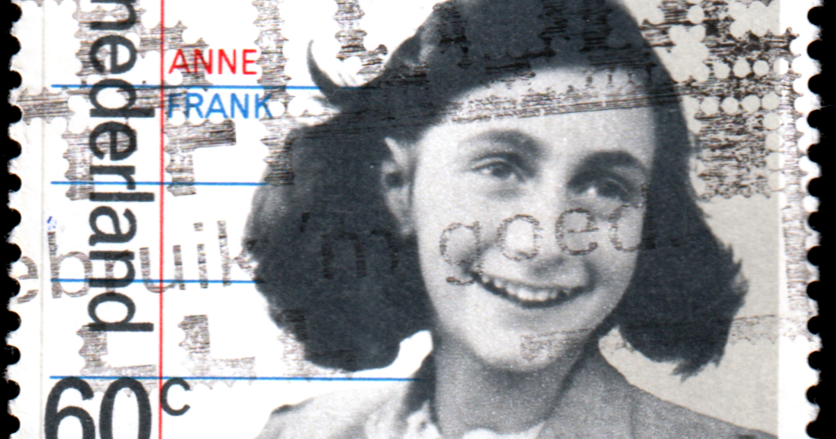 Felháborító: Anne Frank naplóját pornónak nyilvánították több iskolában