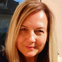 Cserháti Szilvia