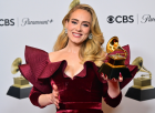 Adele 44 kil...