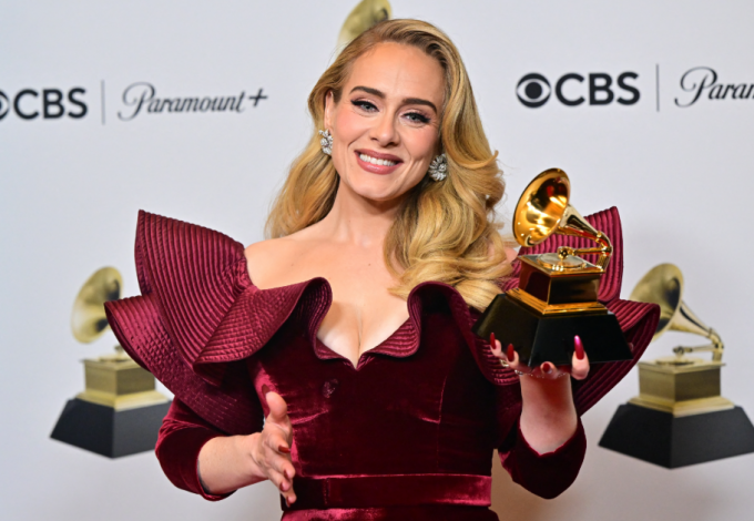 Adele 44 kil...