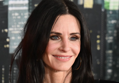 Sarokszekrény helyett bravúros megoldás – Courteney Cox gyönyörű konyháját dicsérik most a tervezők 