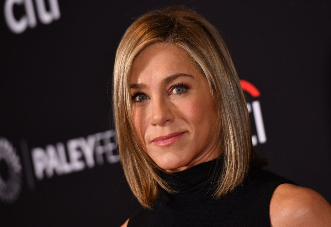Nálad is működhet! Arany a teraszon – Jennifer Aniston gyönyörű kültéri nappalijának fénypontja