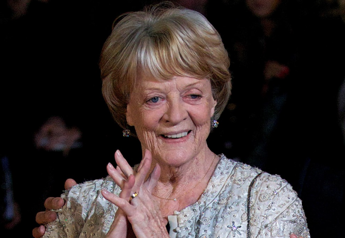 Elhunyt Maggie Smith brit színésznő