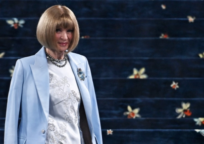 Időtlen tengerparti stílus egész évben – Anna Wintour nappalija, avagy az intelligens luxus