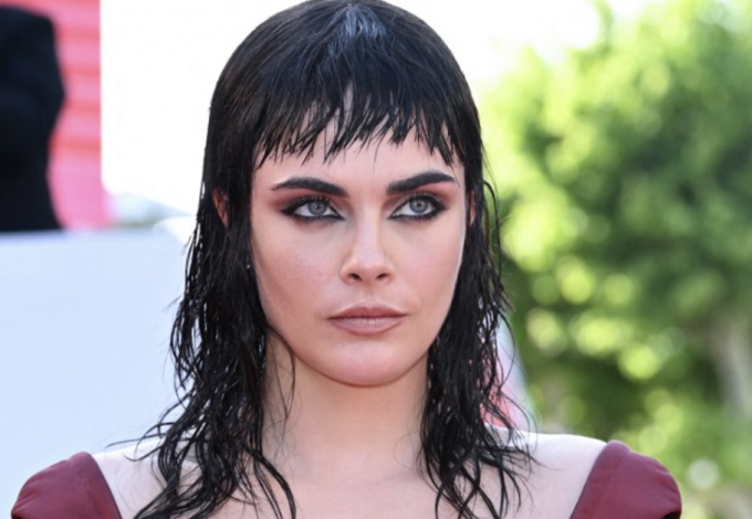 Cara Delevin...