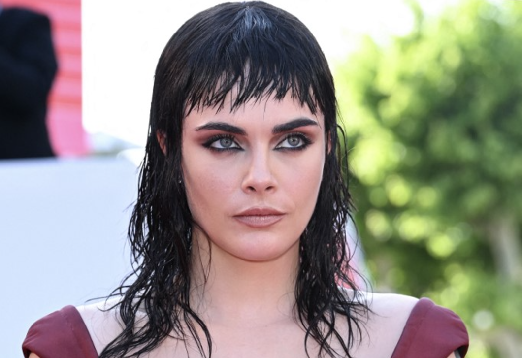 Cara Delevingne felismerhetetlen volt a cannes-i filmfesztiválon - íme a fotók