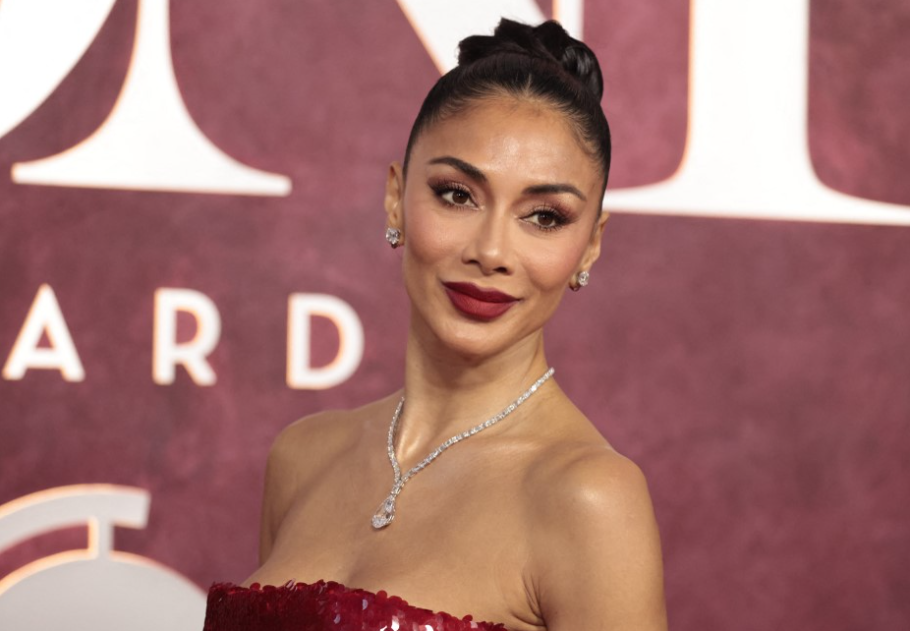 A 47 éves Nicole Scherzinger bikinis videóját imádják most az emberek, főkép
