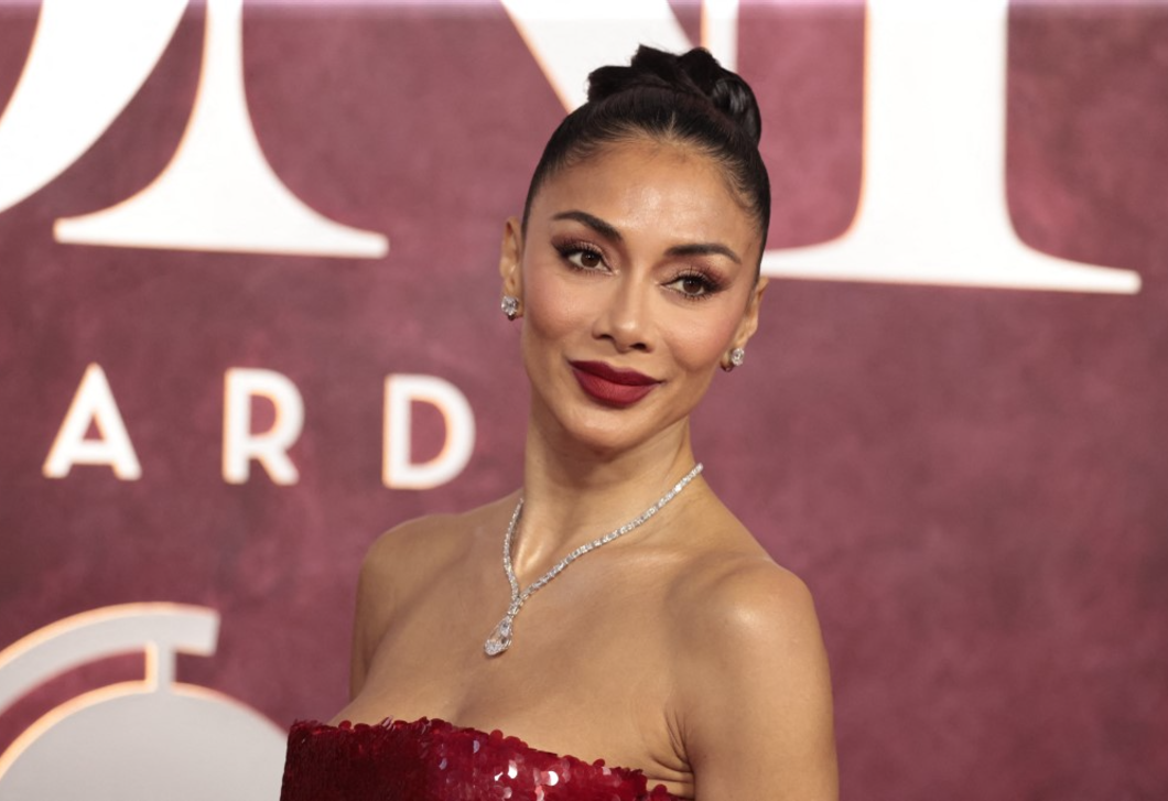 A 47 éves Nicole Scherzinger bikinis videóját imádják most az emberek