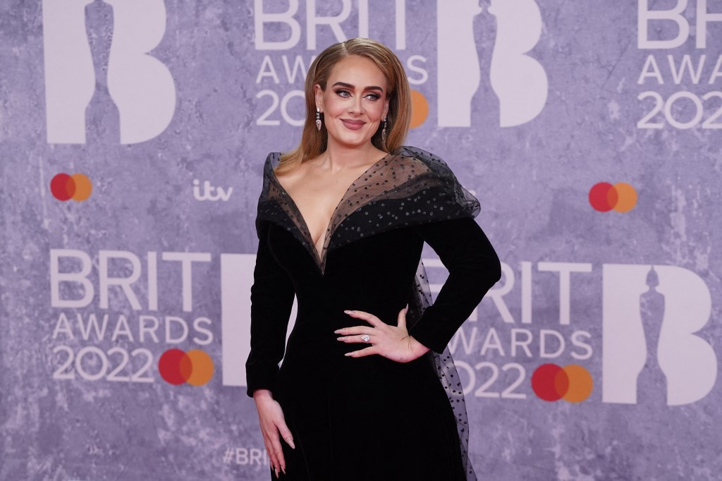 A fekete estélyik uralták a Brit Awards vörös szőnyegét