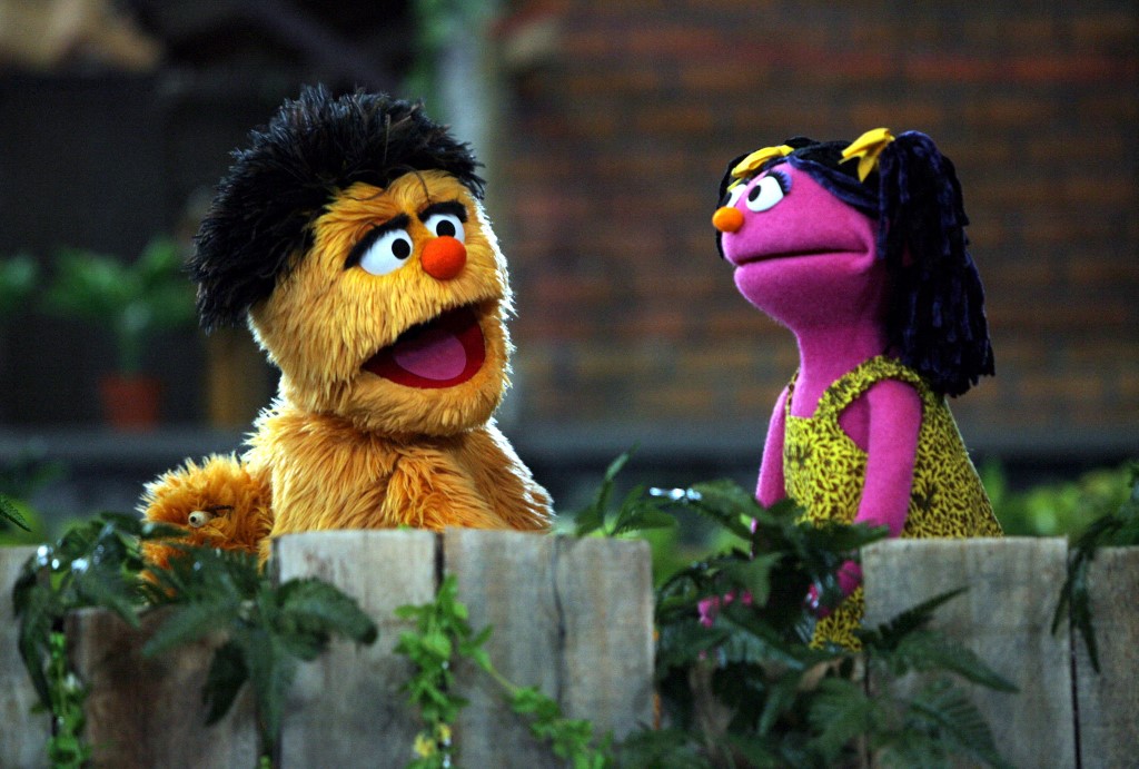 Megérkezett az első ázsiai-amerikai muppet a Szezám utcába