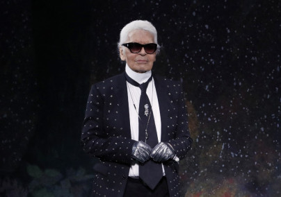 Karl Lagerfeldről forgat sorozatot a Disney