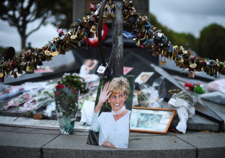 A Lady Diana életéért küzdő orvos először beszélt a tragédia estéjéről