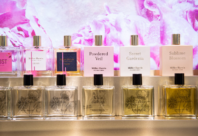Ezek 2023 legnépszerűbb parfümjei