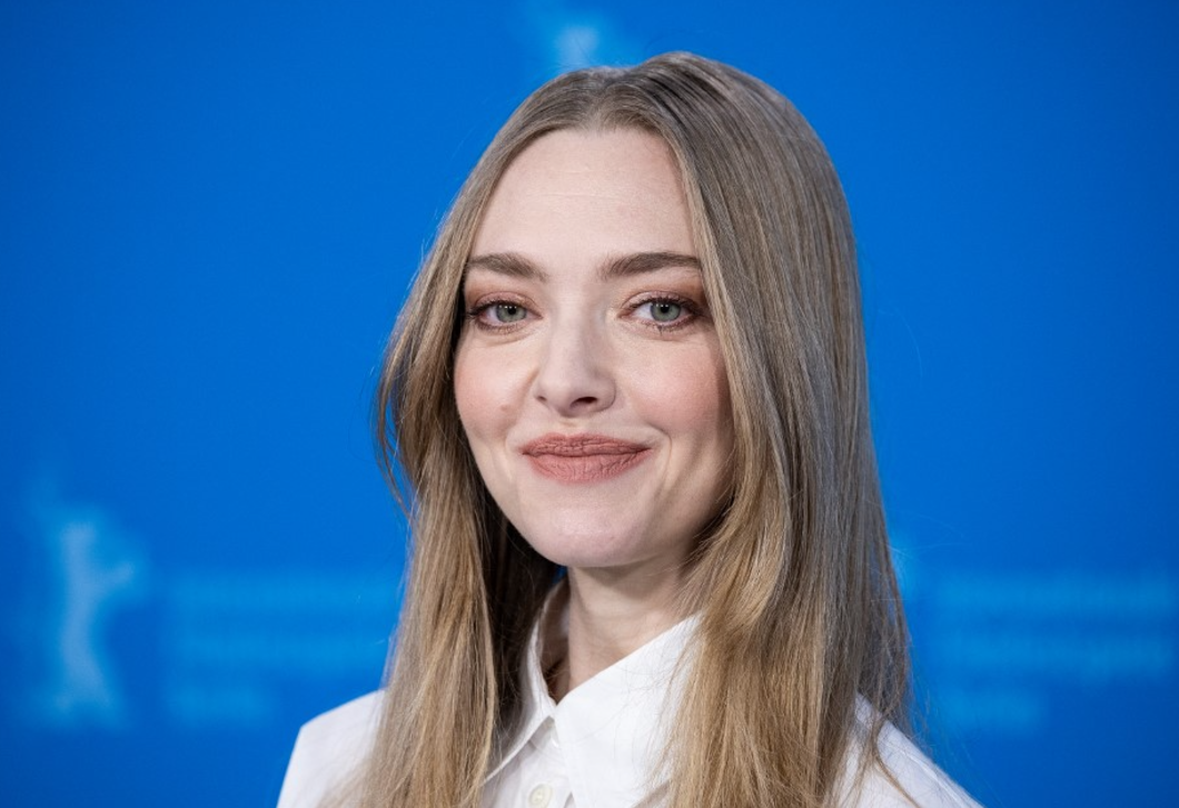 Nem kell hozzá fal – Amanda Seyfried zseniális megoldása újradefiniálja az előszobát