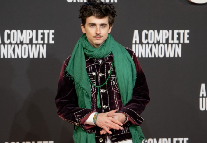 Timothée Cha...