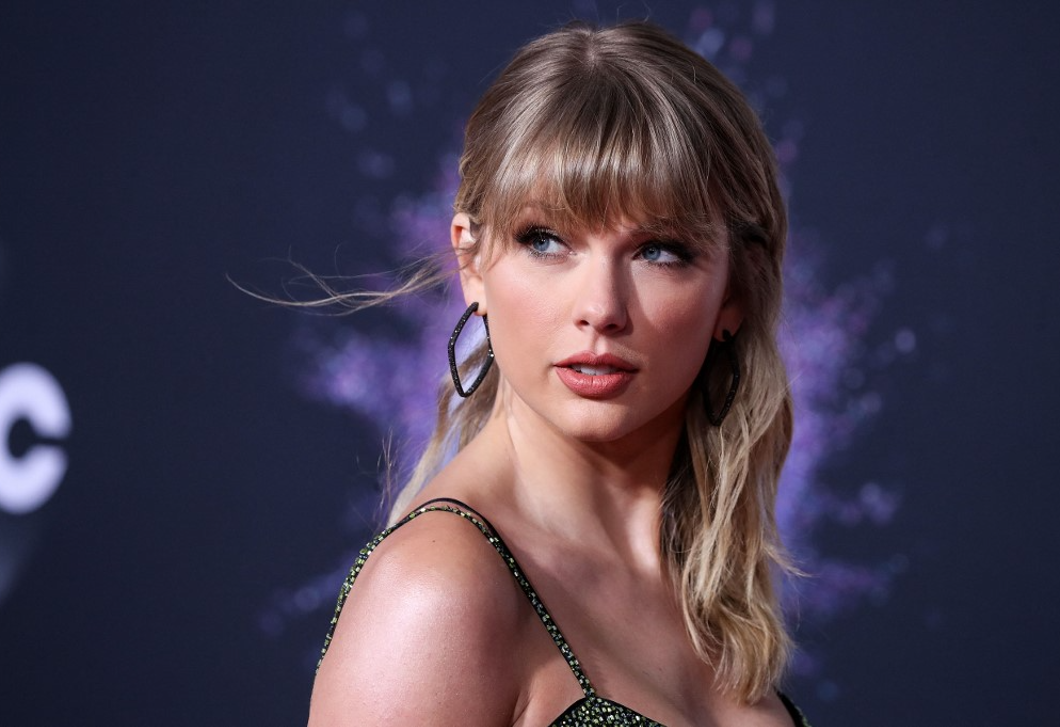 Taylor Swift nyakláncát akarja most minden nő, ez teszi különlegessé