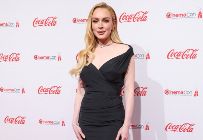 Lindsay Loha...