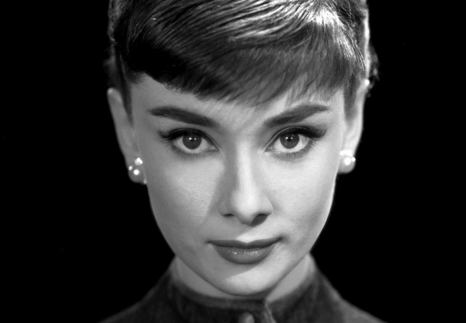 A legnagyobb sztár keskeny, kis konyhája – Audrey Hepburn örökre szerethetővé tette a fehéret, főkép