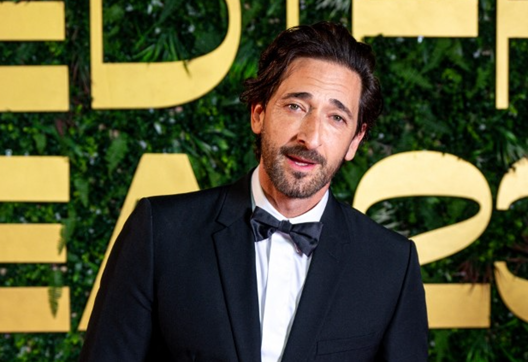 Adrien Brody fotele a tervezők álma 