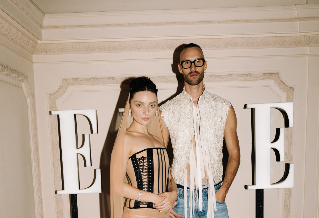 Csinszka karakteres outfitje volt az ELLE születésnapi bulijának fénypontja – FOTÓK!