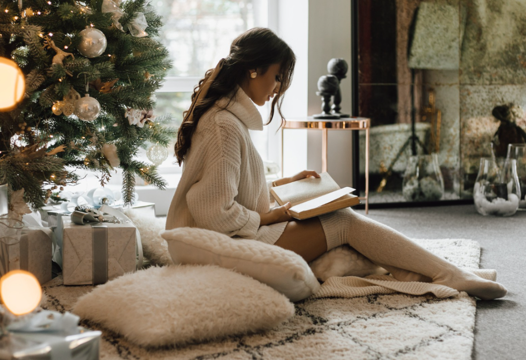 Napi horoszkóp, 2025. december 19.: Az Ikrek beszéljen a felettesével , a Szűz álljon ki magáért