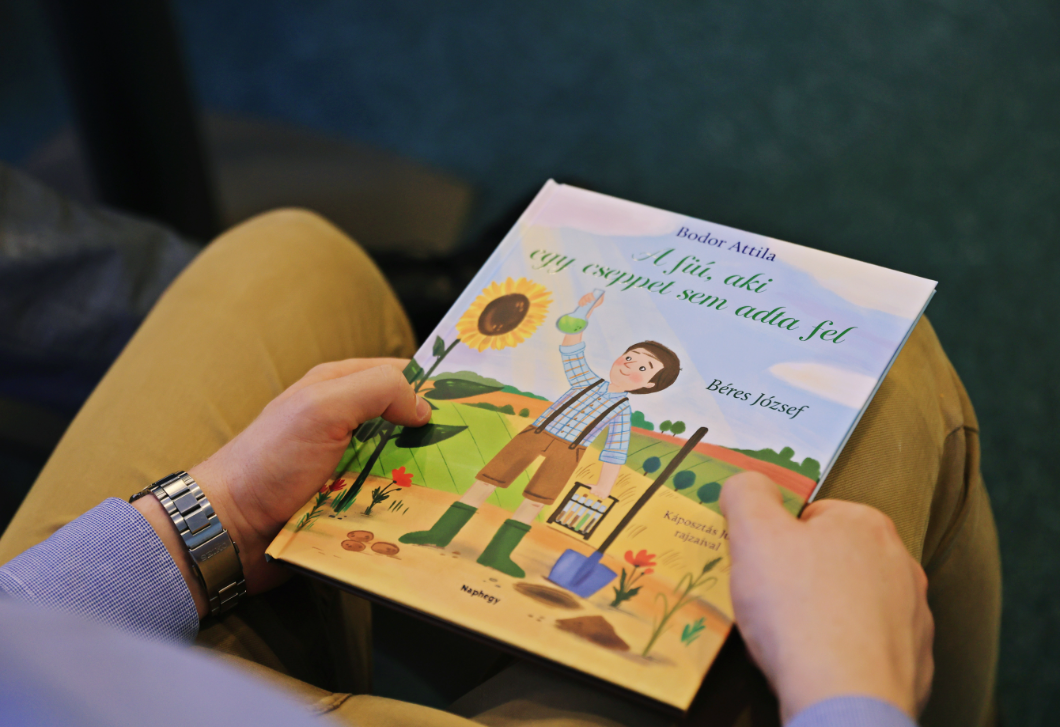 Inspiráló mesekönyv született a Béres Csepp megálmodójáról