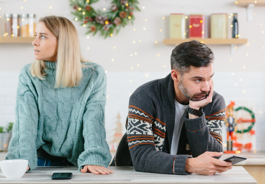 5 apró jel, hogy a kapcsolat az ünnepek alatt a szakítás felé tart, főkép