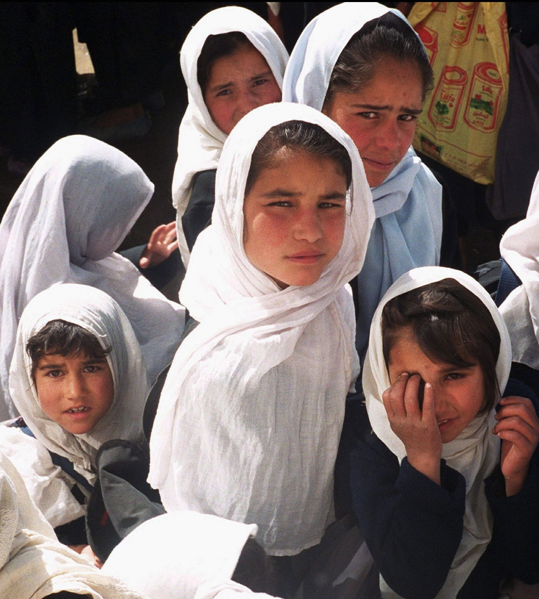 Elkülönítik a nőket a tálib egyetemeken