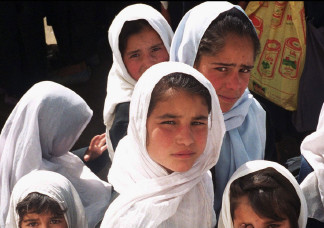 Elkülönítik a nőket a tálib egyetemeken