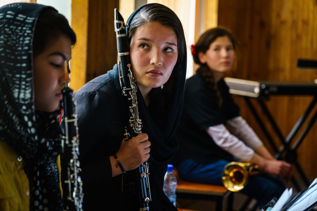Portugáliában kaptak menedéket az afgán női zenészek