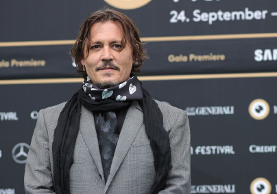 Botránya ellenére életműdíjat kap Johnny Depp