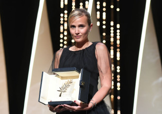 Cannes: másodszor nyerte női rendező az Arany Pálmát