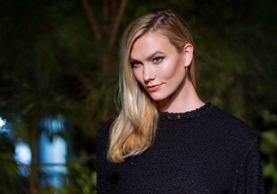 Az anyaság kihívásairól vallott Karlie Kloss