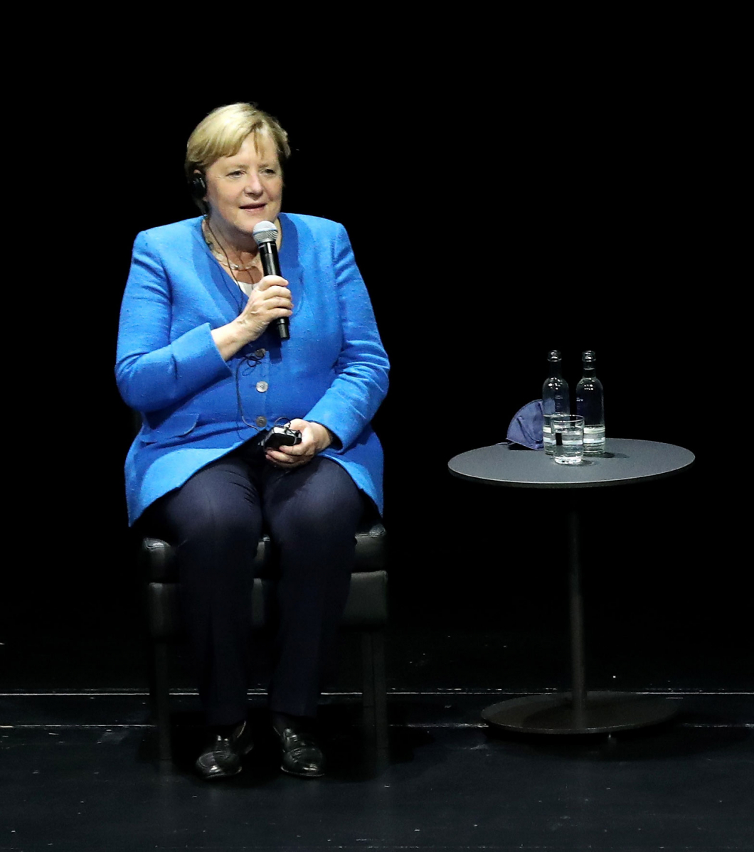 Végre válaszolt a kérdésre Merkel: feminista-e
