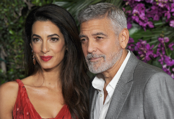 George Clooney megmentette a feleségét egy divatbakitól
