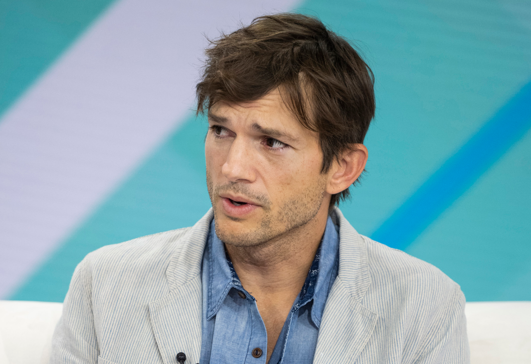 Döbbenetes családi titokról rántotta le a leplet Ashton Kutcher