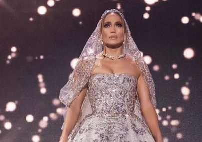 5 dolog, amit nem tudtál Zuhair Muradról, akinek a ruhájában esküdött Jennifer Lopez