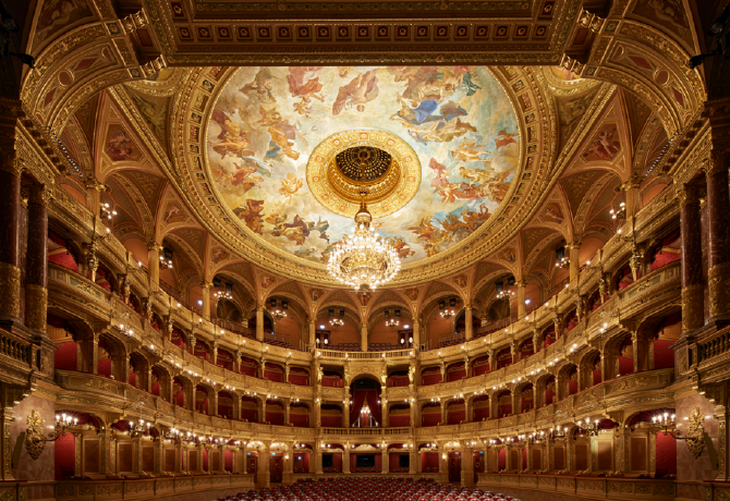 Iparművészeti, belsőépítészeti szempontból is rengeteg érdekességet tartogat a megújult Operaház – bejártuk a csodás épületet!