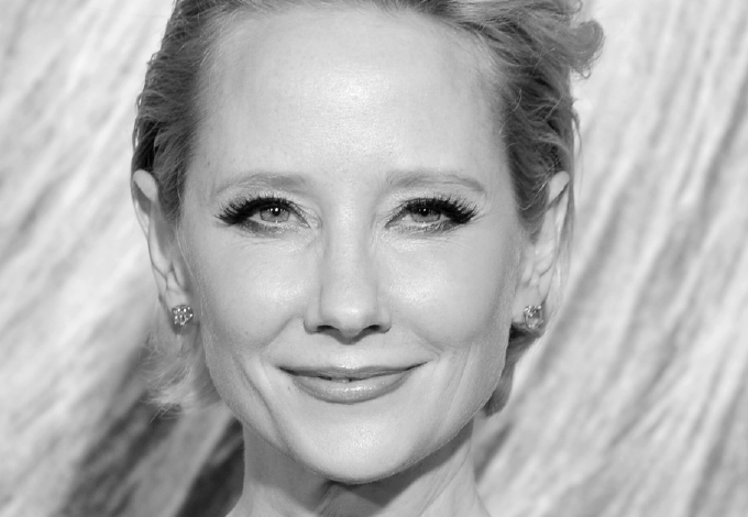 Meghalt Anne Heche