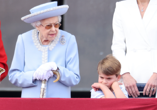 Így reagált a négyéves Lajos herceg Erzsébet királynő halálára