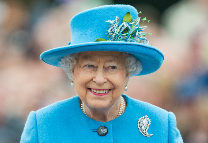 Meglepő, hogy kivel kötött barátságot II. Erzsébet királynő