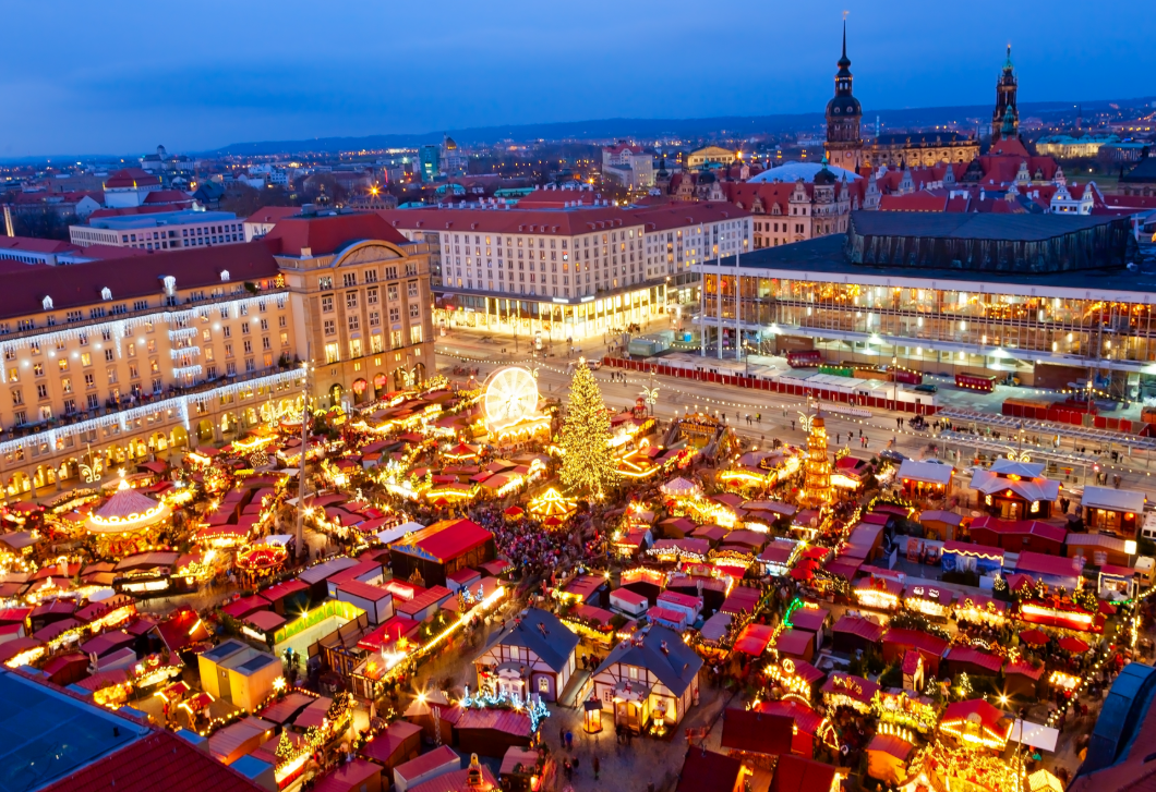 Ha idén egyetlen adventi vásárért utaznál el, a közel 600 éves drezdai Striezelmarkt legyen az úti célod!