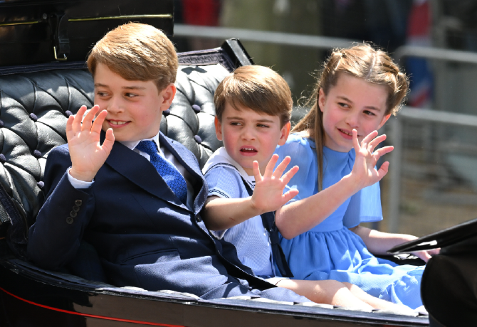 Kiderült a szerepük: izgalmas lesz látni Katalin hercegné és Vilmos herceg gyermekeit a koronázáson