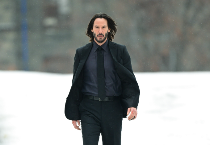 Keanu Reeves távoltartási végzést kért egy őrült rajongója miatt