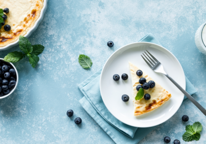 Ezt az áfonyás sajttorta receptet neked is ki kell próbálnod: krémesen puha, egyszerűen isteni