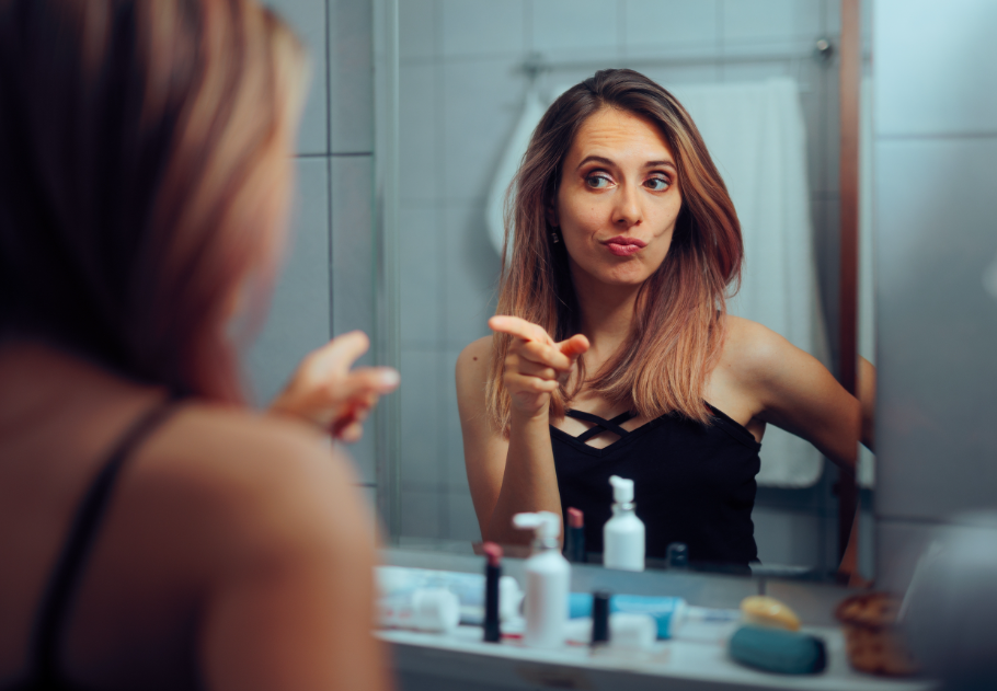 5 jel, ami alacsony érzelmi intelligenciára utal, főkép