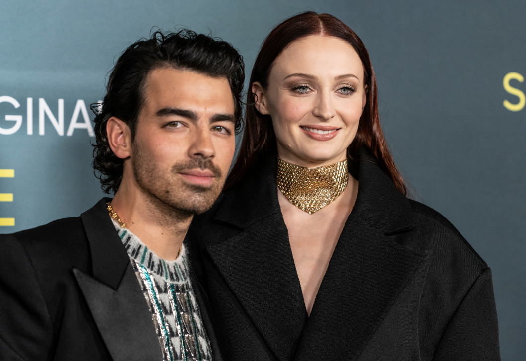 Megszületett Sophie Turner és Joe Jonas második gyermeke, a nemét is elárulták