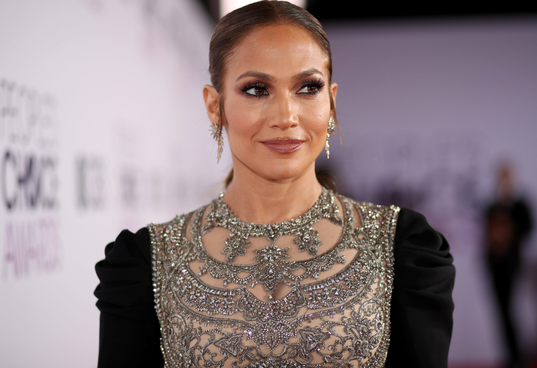 Jennifer Lopez 600 ezer forintos táskája az őszi szezon legmenőbb darabja